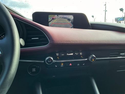 Used 2020 MAZDA MAZDA3 AWD Hatchback w/ Appearance Package image 16