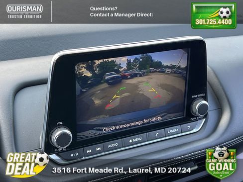 Used 2024 Nissan Rogue SV FWD image 13