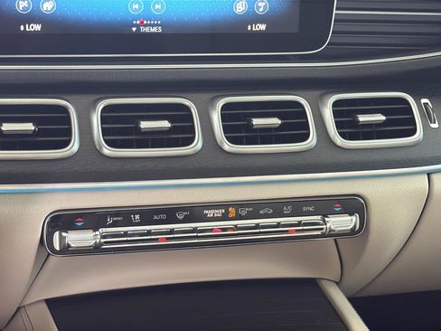 Certified 2021 Mercedes-Benz GLE 350 image 41
