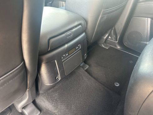 Used 2024 INFINITI QX80 Luxe image 25