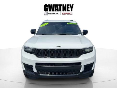 Used 2024 Jeep Grand Cherokee L Laredo AWD/4WD image 8