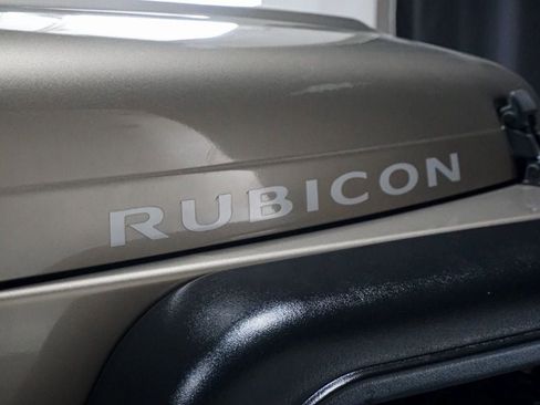 Used 2006 Jeep Wrangler Unlimited Rubicon w/ Security Group AWD/4WD image 42