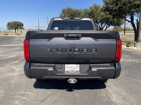 New 2026 Toyota Tundra SR image 6