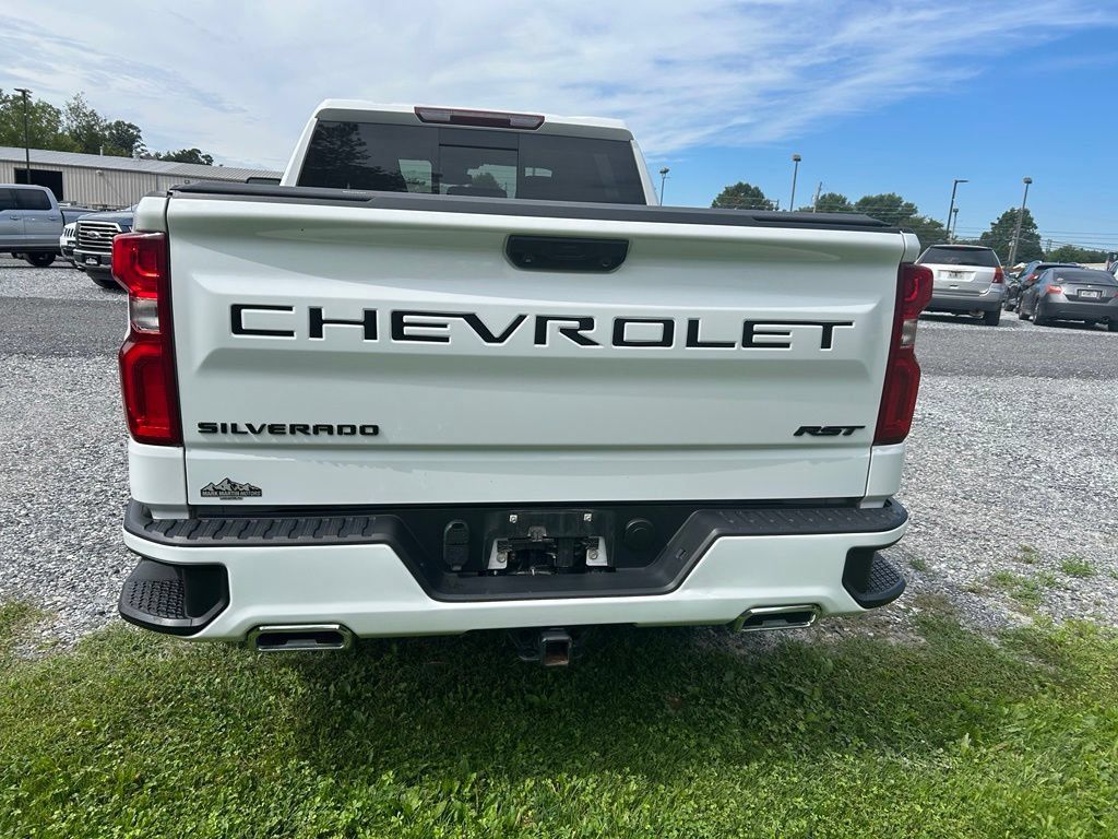 Used 2023 Chevrolet Silverado 1500 RST AWD/4WD image 8
