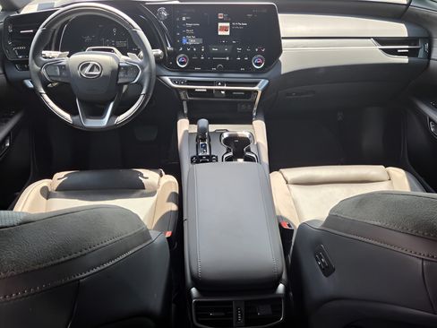 Certified 2025 Lexus RX 450h AWD w/ Convenience Package image 11