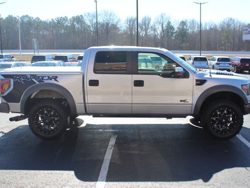 Used 2014 Ford F150 Raptor w/ Equipment Group 801A Luxury image 5