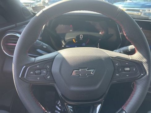 New 2026 Chevrolet Trax RS w/ Sunroof Package FWD image 23