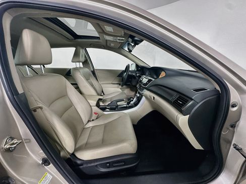 Used 2014 Honda Accord EX-L image 30