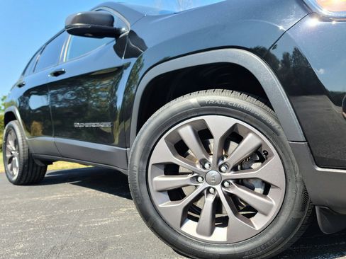 Used 2021 Jeep Cherokee Latitude Lux 80th Anniv w/ Quick Order Package 26U 80TH image 9