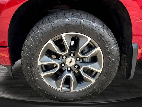 Used 2024 Chevrolet Silverado 1500 RST w/ Convenience Package II AWD/4WD image 37