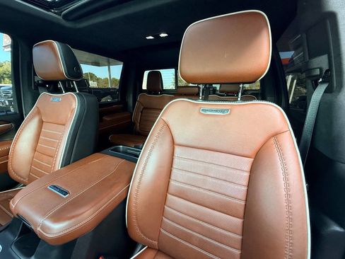 Used 2024 GMC Sierra 2500 Denali Ultimate w/ Snow Plow Prep/Camper Package image 38