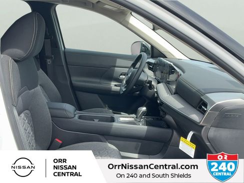 New 2026 Nissan Kicks SV w/ Cold Weather Package FWD image 11
