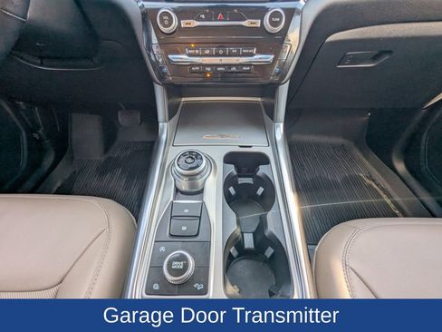 Used 2023 Ford Explorer Limited w/ Equipment Group 301A image 24