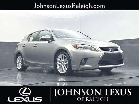 Used 2017 Lexus CT 200h image 15