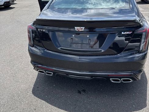 Used 2024 Cadillac CT5 V w/ Super Cruise 2 Package RWD image 9