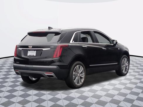 Certified 2025 Cadillac XT5 Premium Luxury FWD image 8