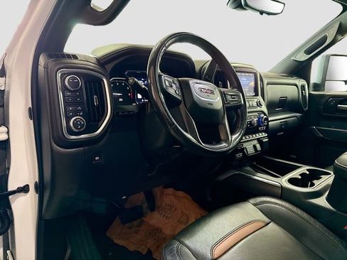 Used 2021 GMC Sierra 3500 AT4 w/ AT4 Premium Plus Package image 10
