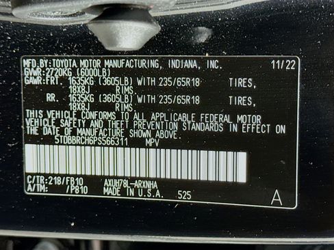 Certified 2023 Toyota Highlander LE image 31