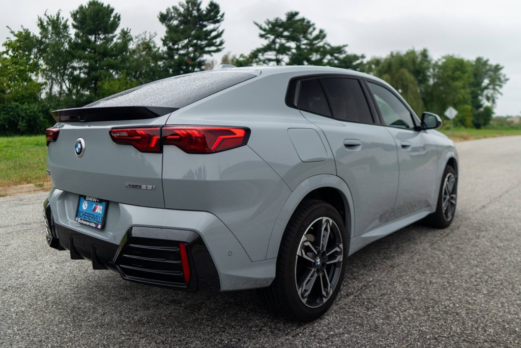 Certified 2024 BMW X2 xDrive28i w/ M Sport Package AWD/4WD image 14
