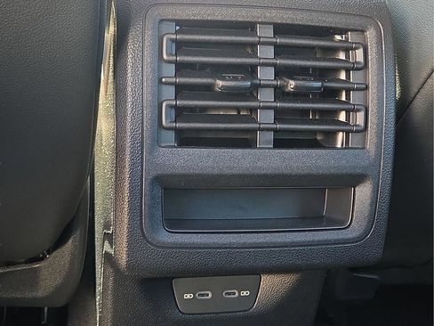 New 2026 Volkswagen GTI SE image 12