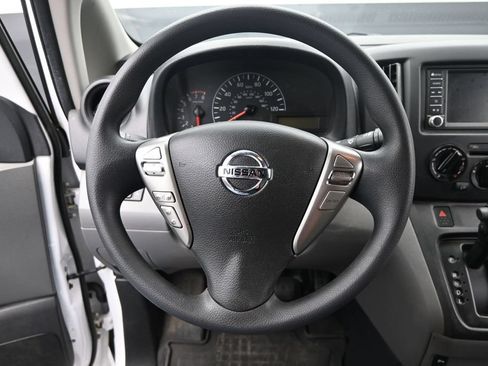 Used 2020 Nissan NV200 SV FWD image 16