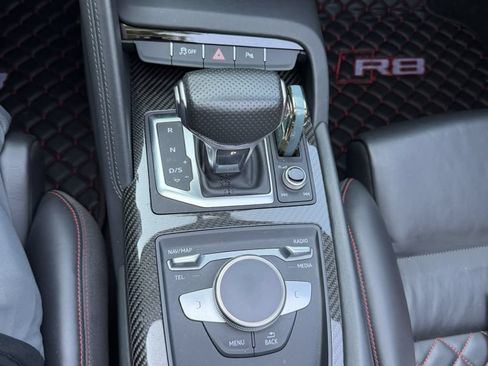 Used 2022 Audi R8 V10 performance AWD/4WD image 35