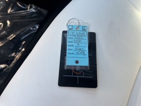 Used 2022 Tesla Model 3 Performance image 37