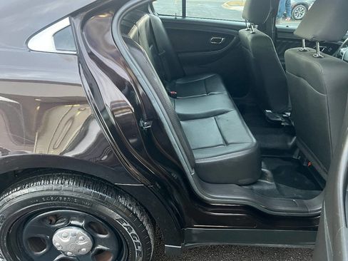 Used 2017 Ford Taurus Police Interceptor AWD image 17