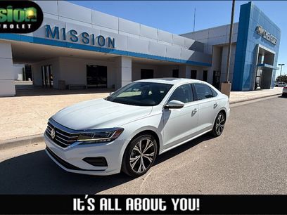 Used 2021 Volkswagen Passat 2.0T SE