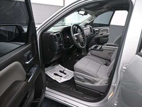 Used 2018 Chevrolet Silverado 1500 W/T w/ WT Fleet Convenience Package AWD/4WD image 38