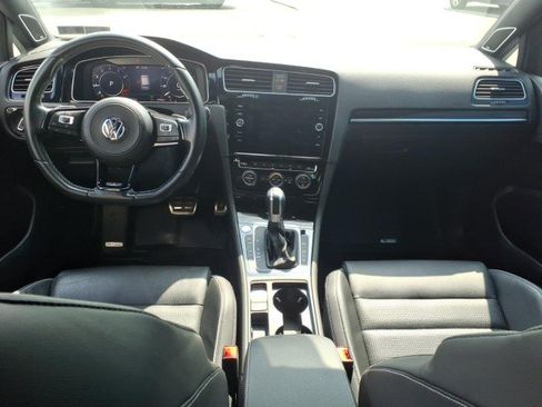 Used 2019 Volkswagen Golf 4-Door AWD/4WD image 14