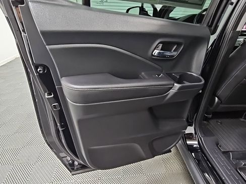 Used 2023 Honda Ridgeline RTL-E image 32