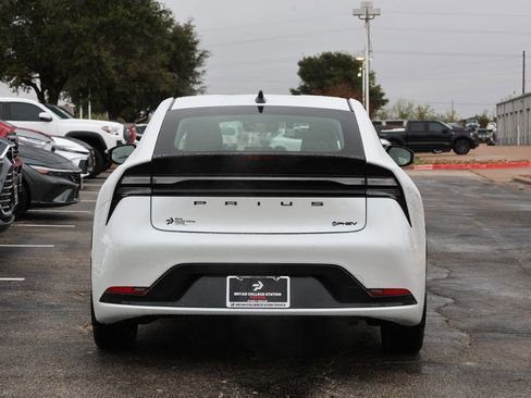 New 2026 Toyota Prius Nightshade image 6