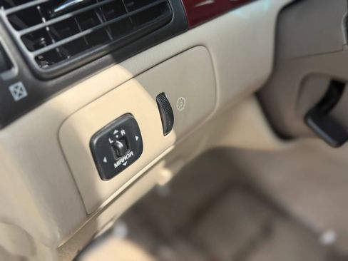 Used 2002 Lexus ES 330 FWD image 21