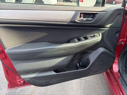 Used 2019 Subaru Legacy 2.5i Premium image 12