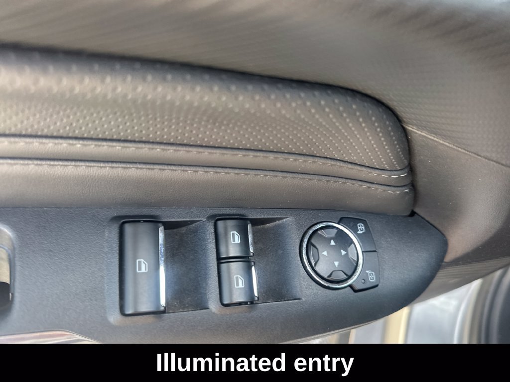 Used 2025 Ford Mustang Premium RWD image 13