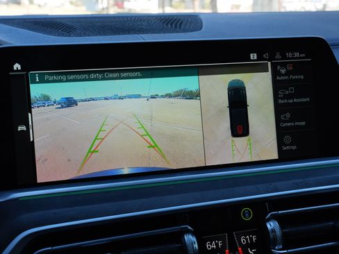 Used 2022 BMW X5 sDrive40i w/ M Sport Package image 13