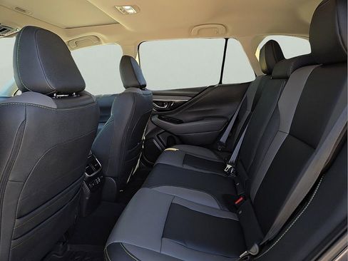 Certified 2025 Subaru Outback Onyx Edition XT image 10