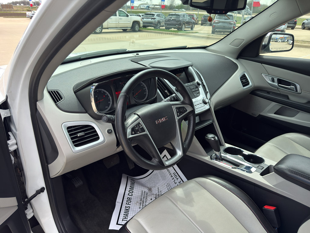 Used 2017 GMC Terrain SLT FWD image 9