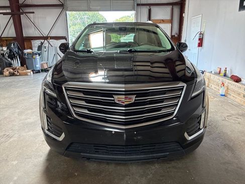 Used 2018 Cadillac XT5 Premium Luxury FWD image 4