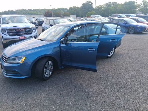 Used 2017 Volkswagen Jetta S FWD image 14