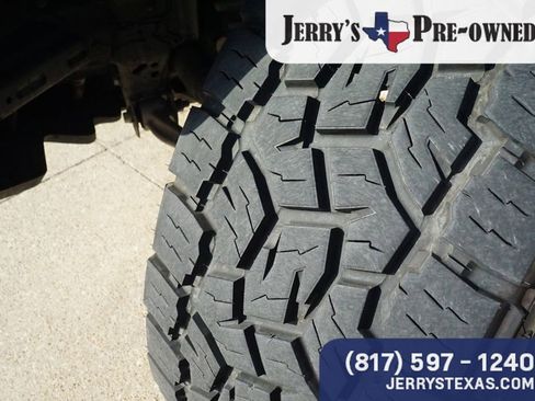 Used 2023 Ford Bronco Outer Banks image 8