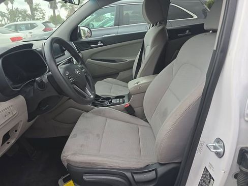 Used 2019 Hyundai Tucson SE FWD image 4