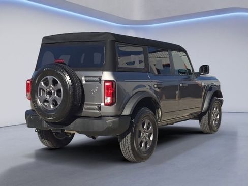 Used 2025 Ford Bronco Big Bend image 3