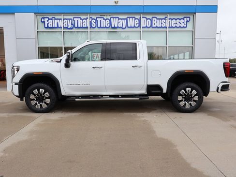New 2026 GMC Sierra 2500 Denali w/ Denali Reserve Package AWD/4WD image 7