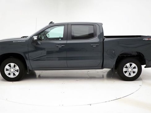 Used 2025 Chevrolet Silverado 1500 LT image 6