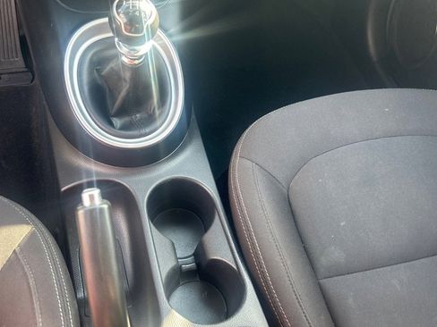 Used 2016 Kia Soul image 12