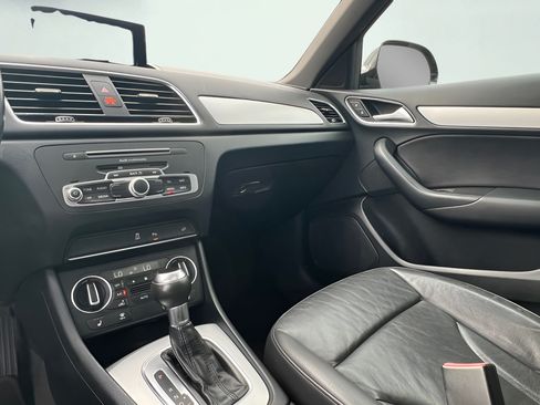 Used 2018 Audi Q3 2.0T Premium FWD image 55