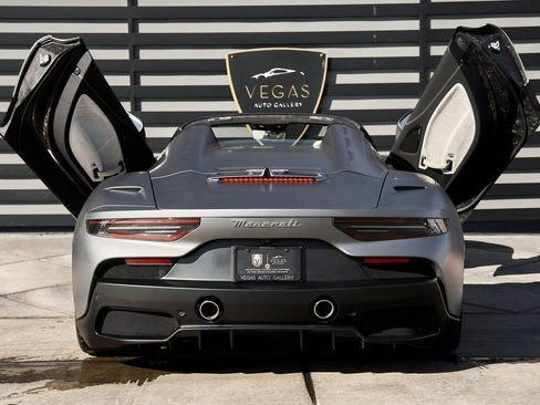 Used 2023 Maserati MC20 Spyder RWD image 27