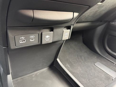 Used 2026 Honda Odyssey Touring image 6